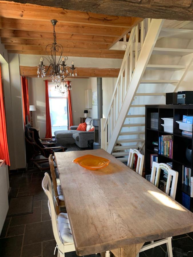 Vakantiehuis Haspengouw - Pastorij Mettekoven Bagian luar foto